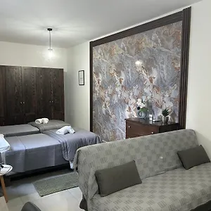 Apartment St Gaetans 6a, Hamrun