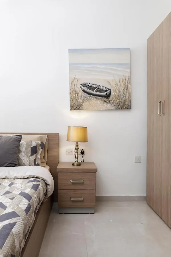 Modern, Cosy 1Bd Home - Close To Valletta Hamrun 0*,