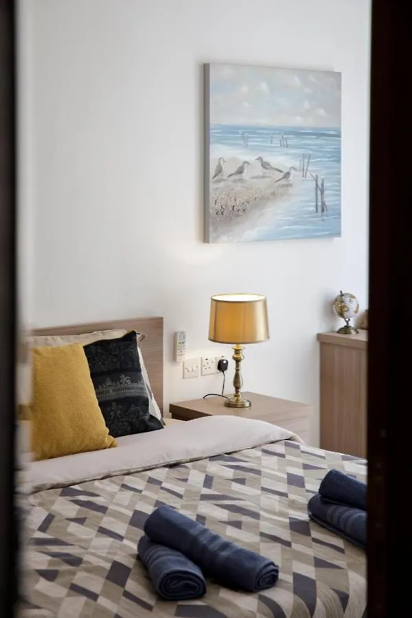 Modern, Cosy 1Bd Home - Close To Valletta Hamrun